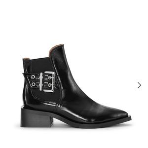 BLACK CHUNKY BUCKLE CHELSEA BOOTS